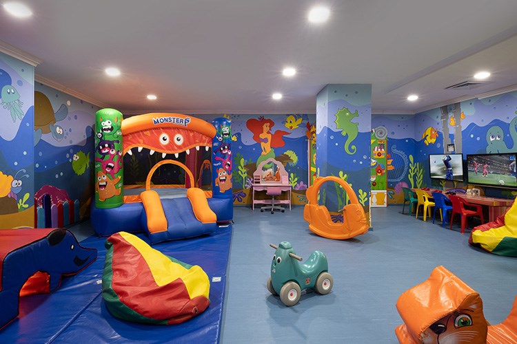 מועדון הילדים אסטרלנד