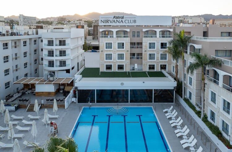 nirvana-clubpool10small